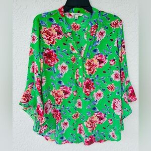 Vibrant statement sleeve top